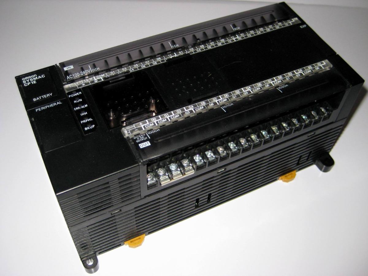 OMRON CP1E-N60DT-A